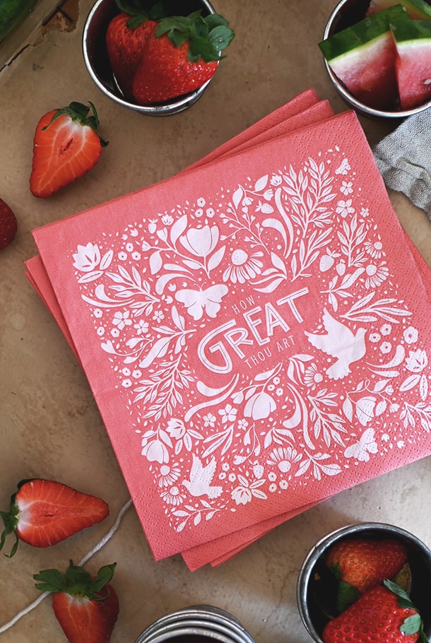 Korallrosa servett: How great Thou art!