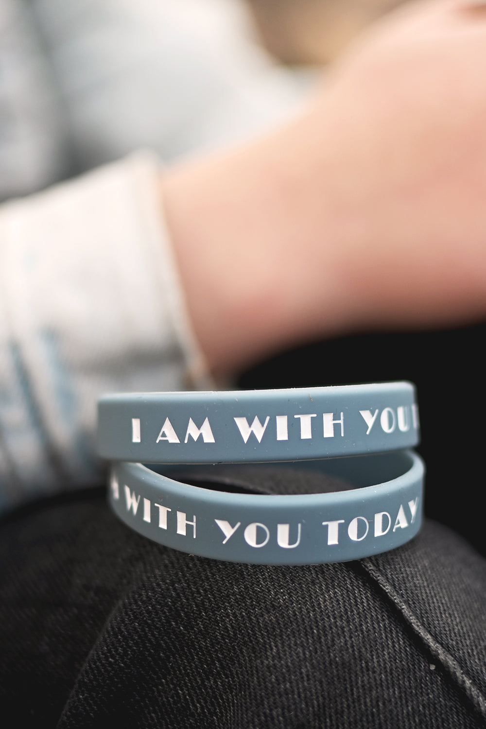 Silikonarmband i tonårsstorlek: I am with you today