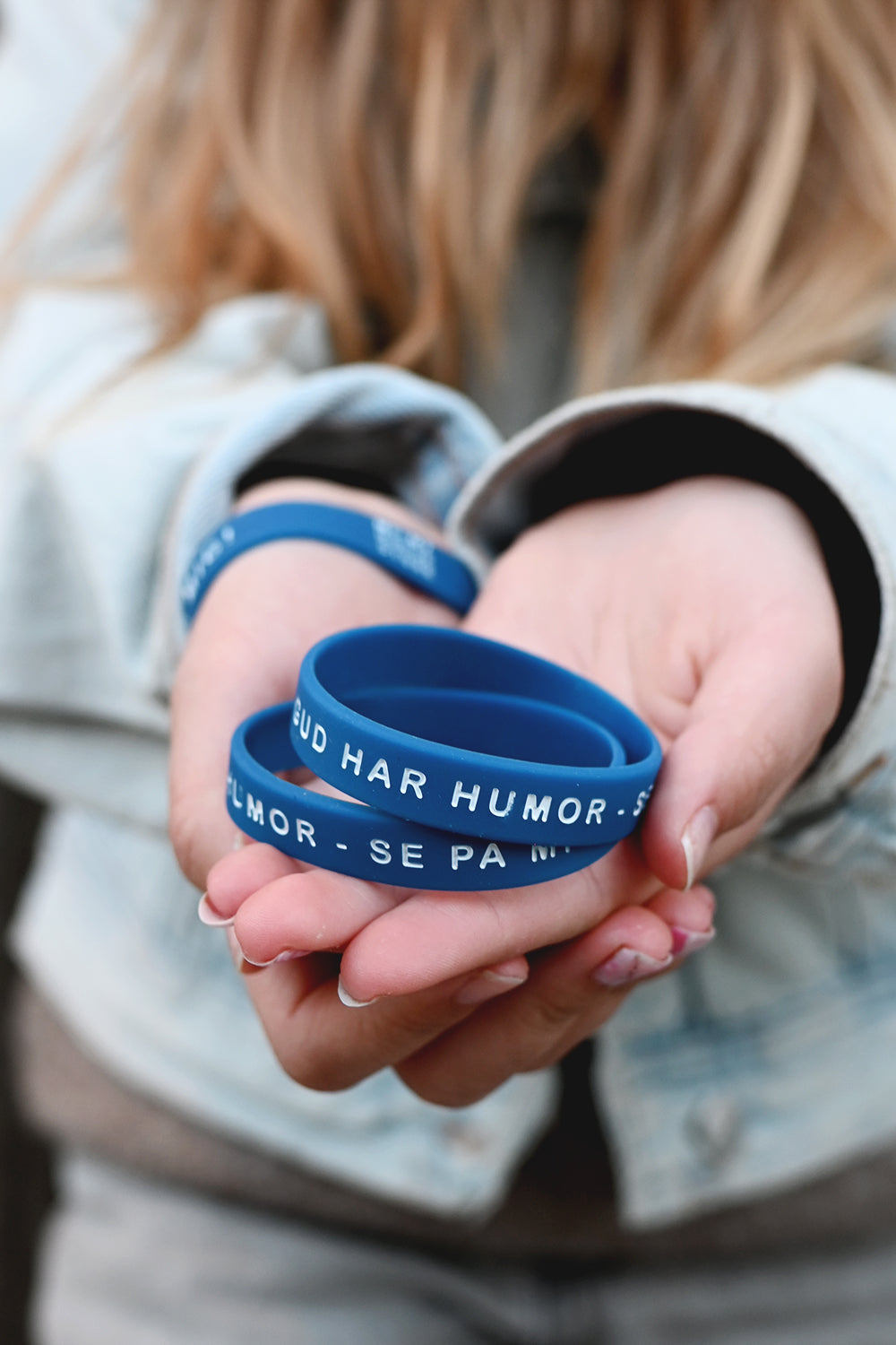 Silikonarmband: Gud har humor - se på mig! (tonårsstorlek)