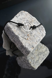 Armband på rem: Kors