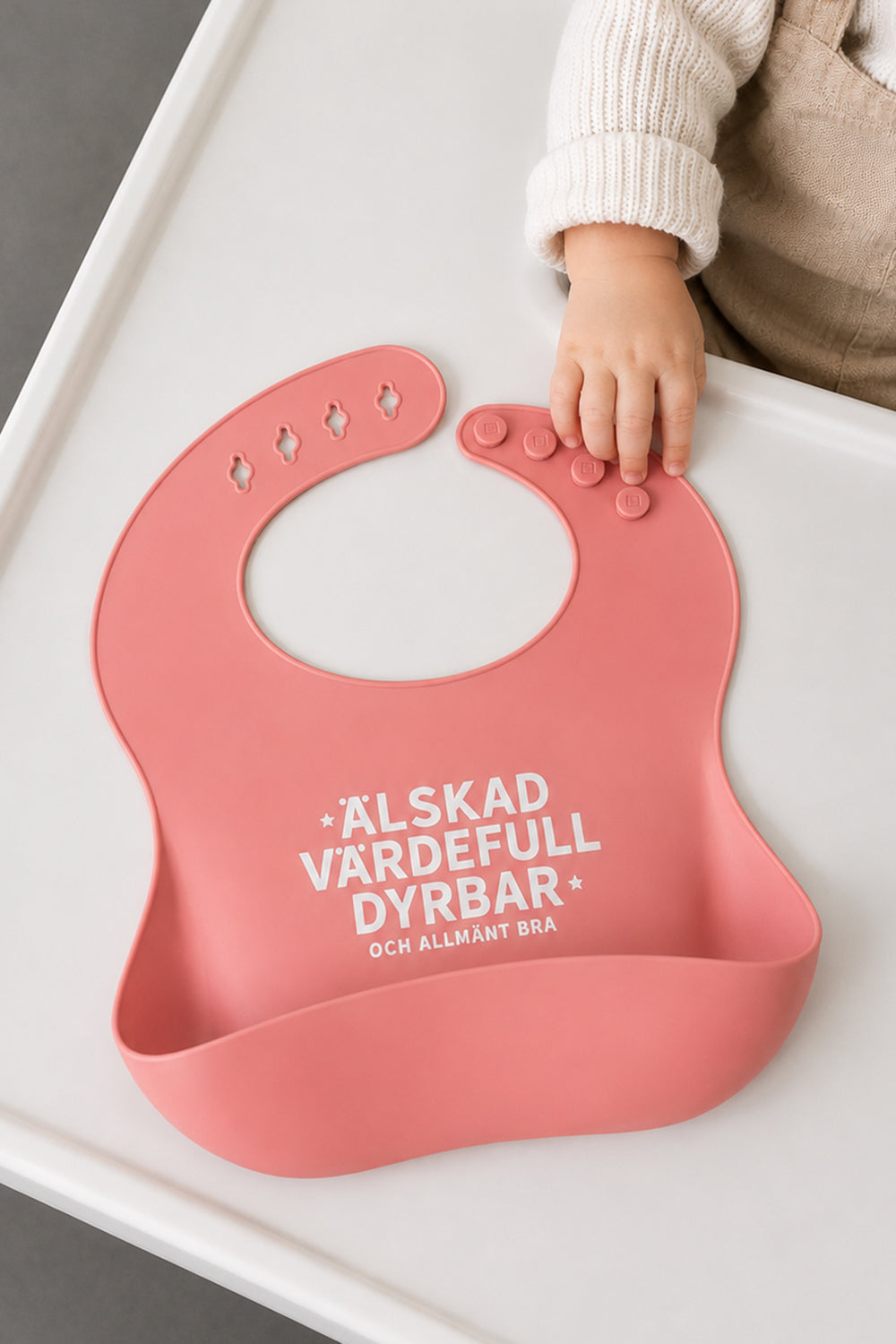 Haklapp i korall: Älskad, värdefull, dyrbar