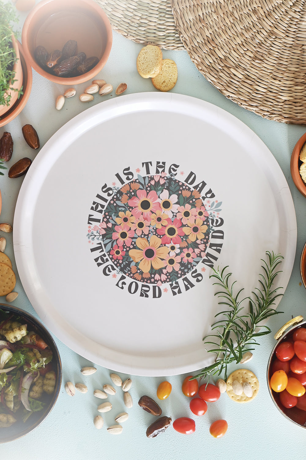 Stor rund bricka: This is the day the Lord has made