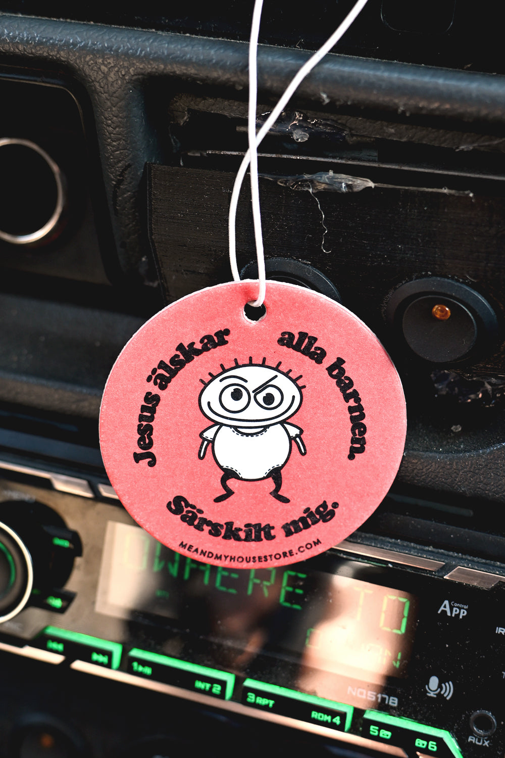 Doftgran: Jesus älskar alla barnen