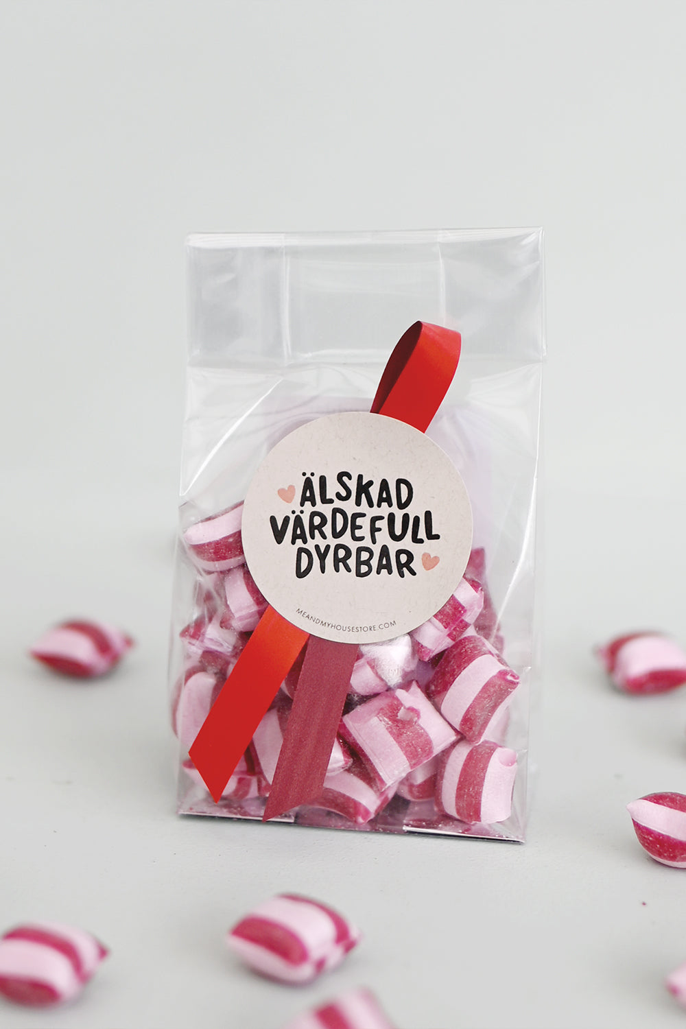 Smultronkuddar: Älskad, värdefull, dyrbar