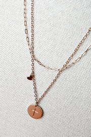 Roséfärgat dubbelt halsband: Kors
