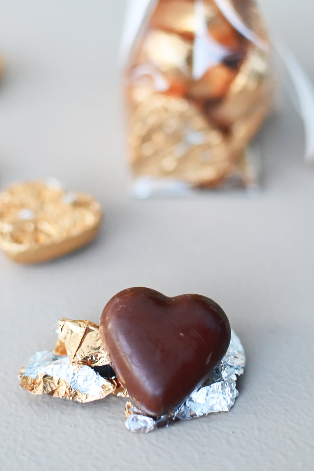 Hasselnötshjärtan med guldfolie: Jul, jul, strålande jul