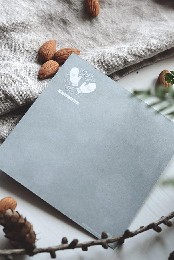 Litet kvadratiskt julkort: Jesus is the reason for the season
