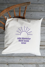 Kuddfodral med sol: Allt förmår den som tror