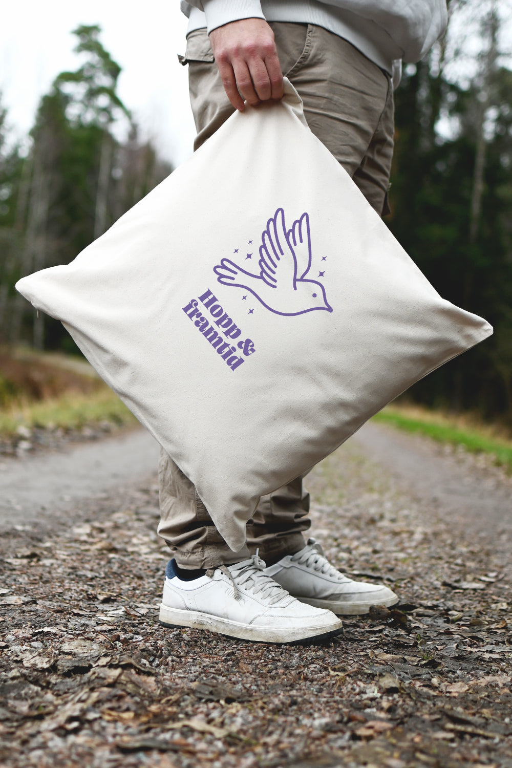 Kuddfodral med duva: Hopp & framtid