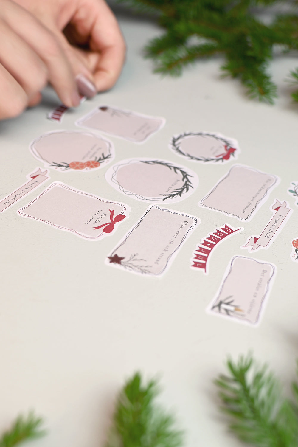 Klistermärkesark: Ettiketter med strofer från julsånger