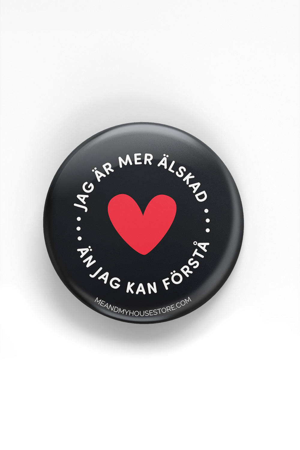 Knapp: Jag är mer älskad än jag kan förstå