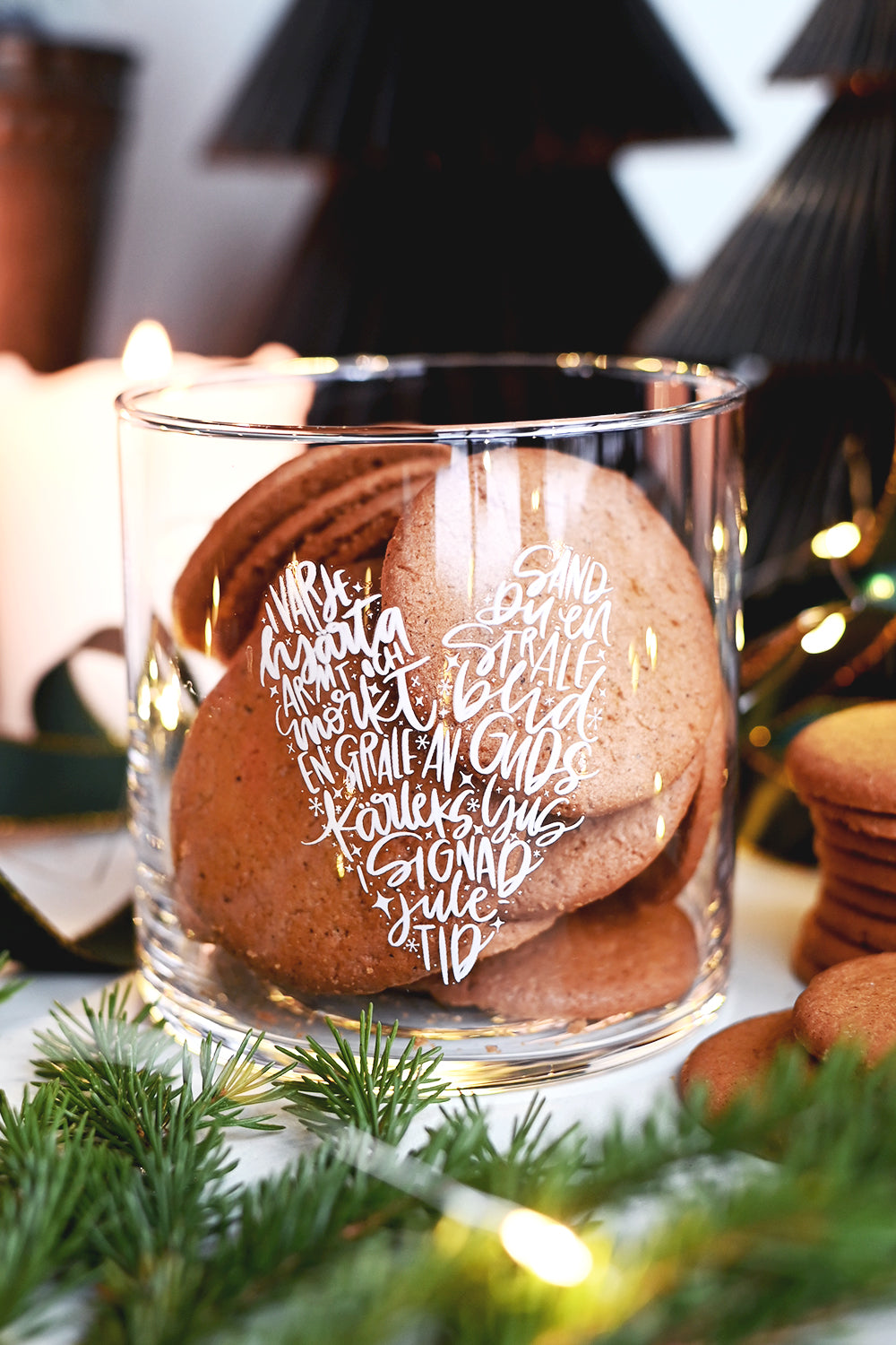 Ljuslykta: I varje hjärta armt och mörkt