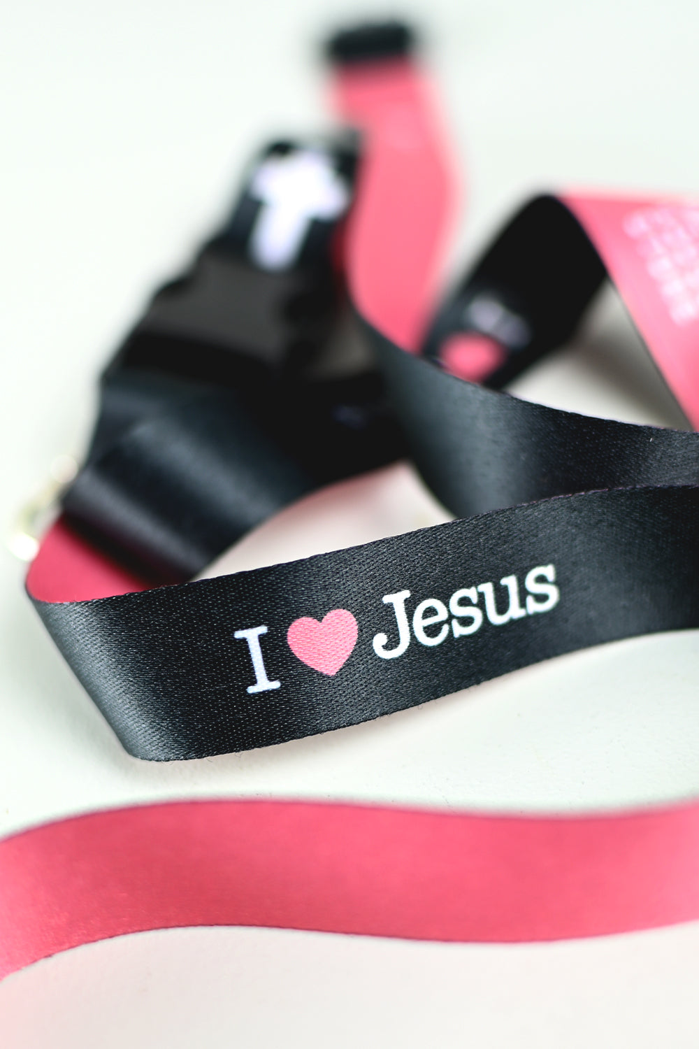 Långt nyckelband: I love Jesus