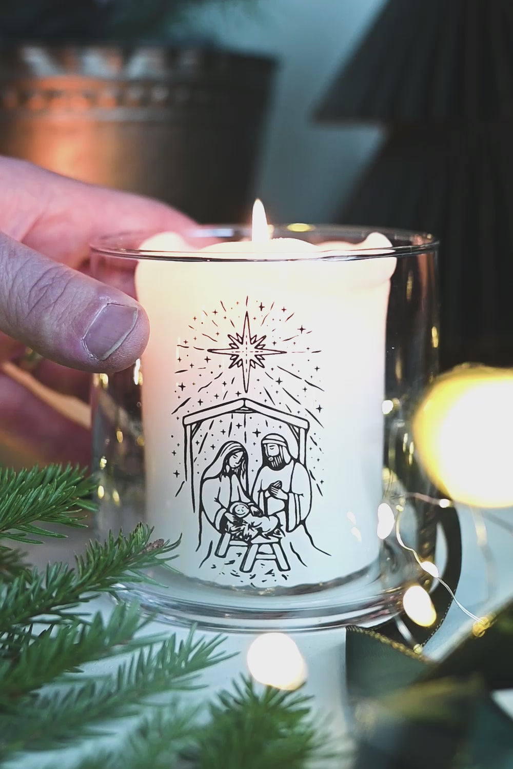 Ladda video: Ljuslykta: Julkrubban