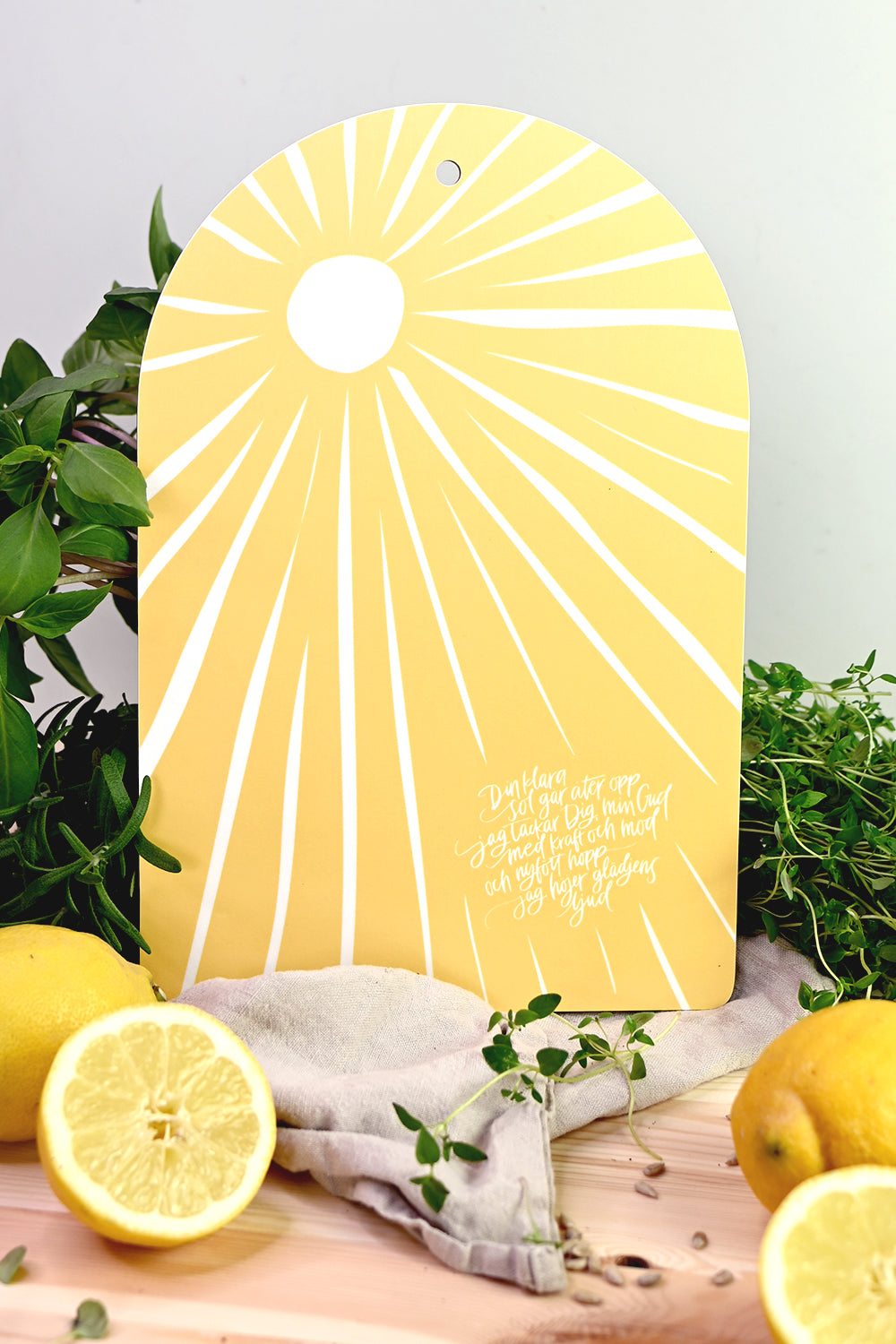 Serveringsbräda: Din klara sol går åter opp