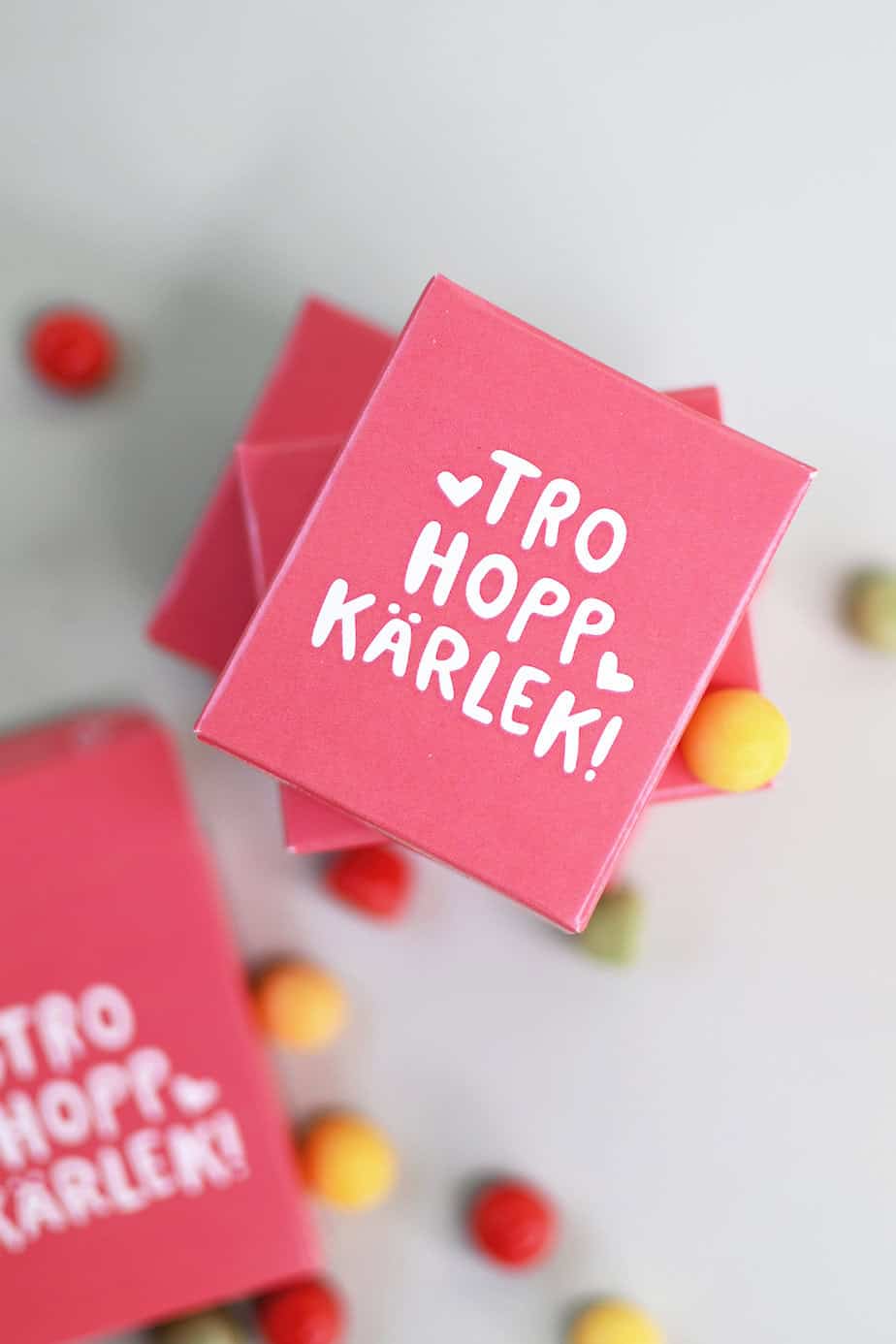 Tablettask: Tro, hopp, kärlek