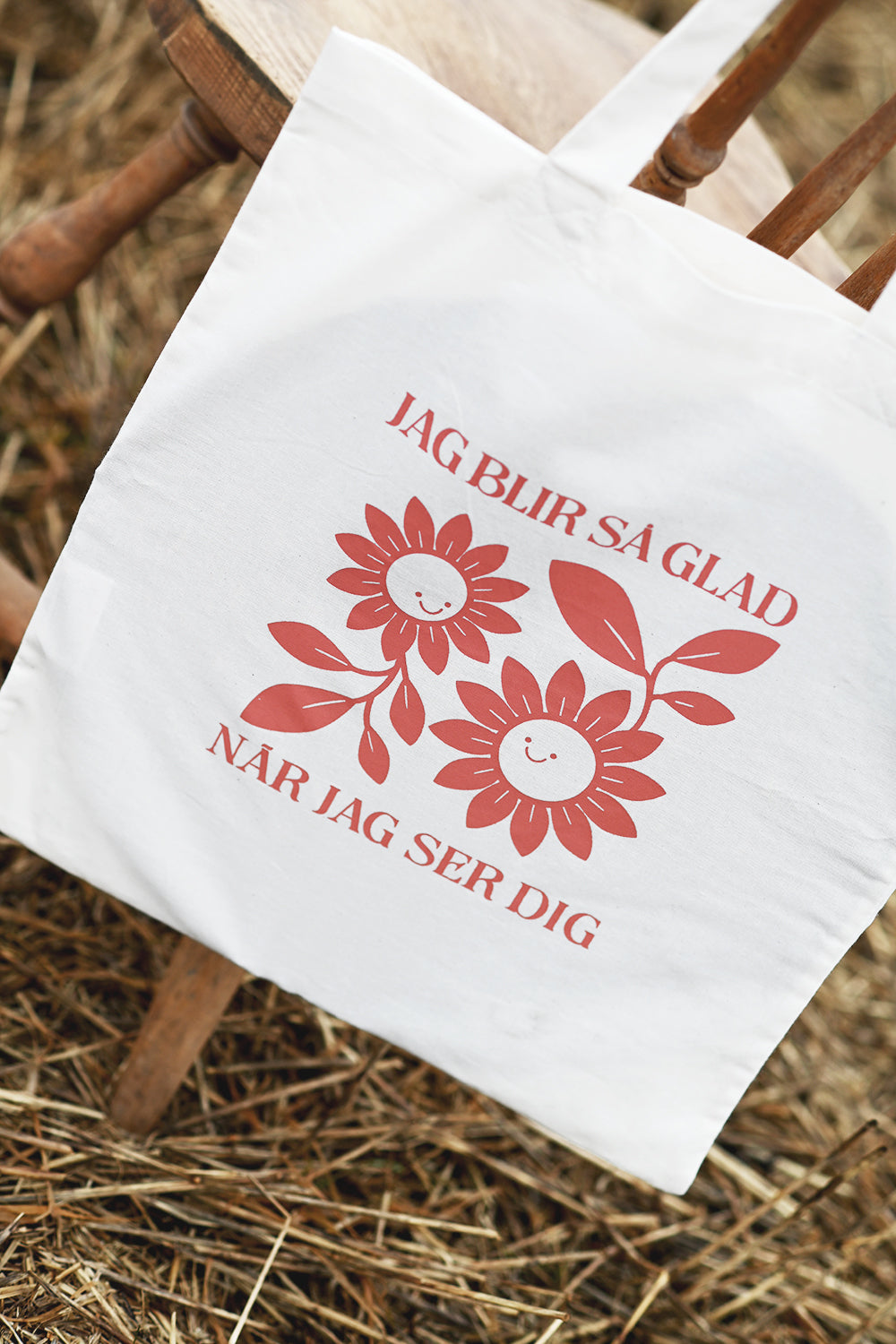 Tygkasse sydd genom hjälpprojekt i Indien: Jag blir så glad när jag ser dig