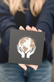 Kvadratiskt kort: He's got the whole world