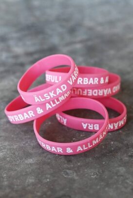 Silikonarmband hallon Älskad