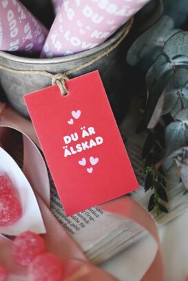 Små etiketter i 4-pack: Du är älskad